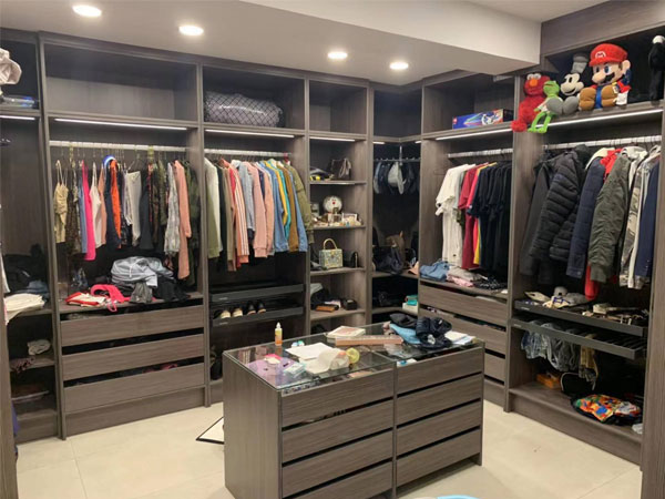 Modern Kitchen Cabinet, Case From Baguio, Philippines Modern Kitchen Cabinet, Case From Baguio, Philippines